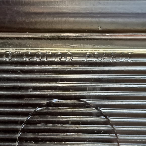 Arcoroc France Vintage clear butter dish - Picture 3 of 5